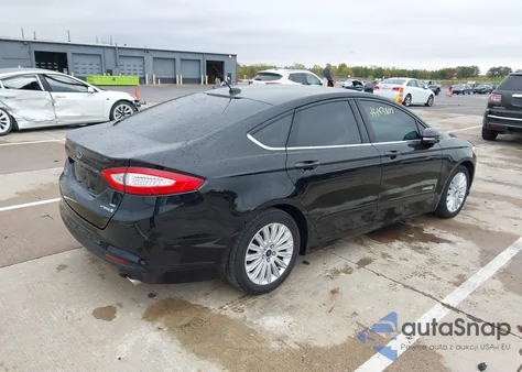 2016 Ford Fusion Hybrid Se из США, поврежденный, VIN 3FA6P0LU2GR352078
